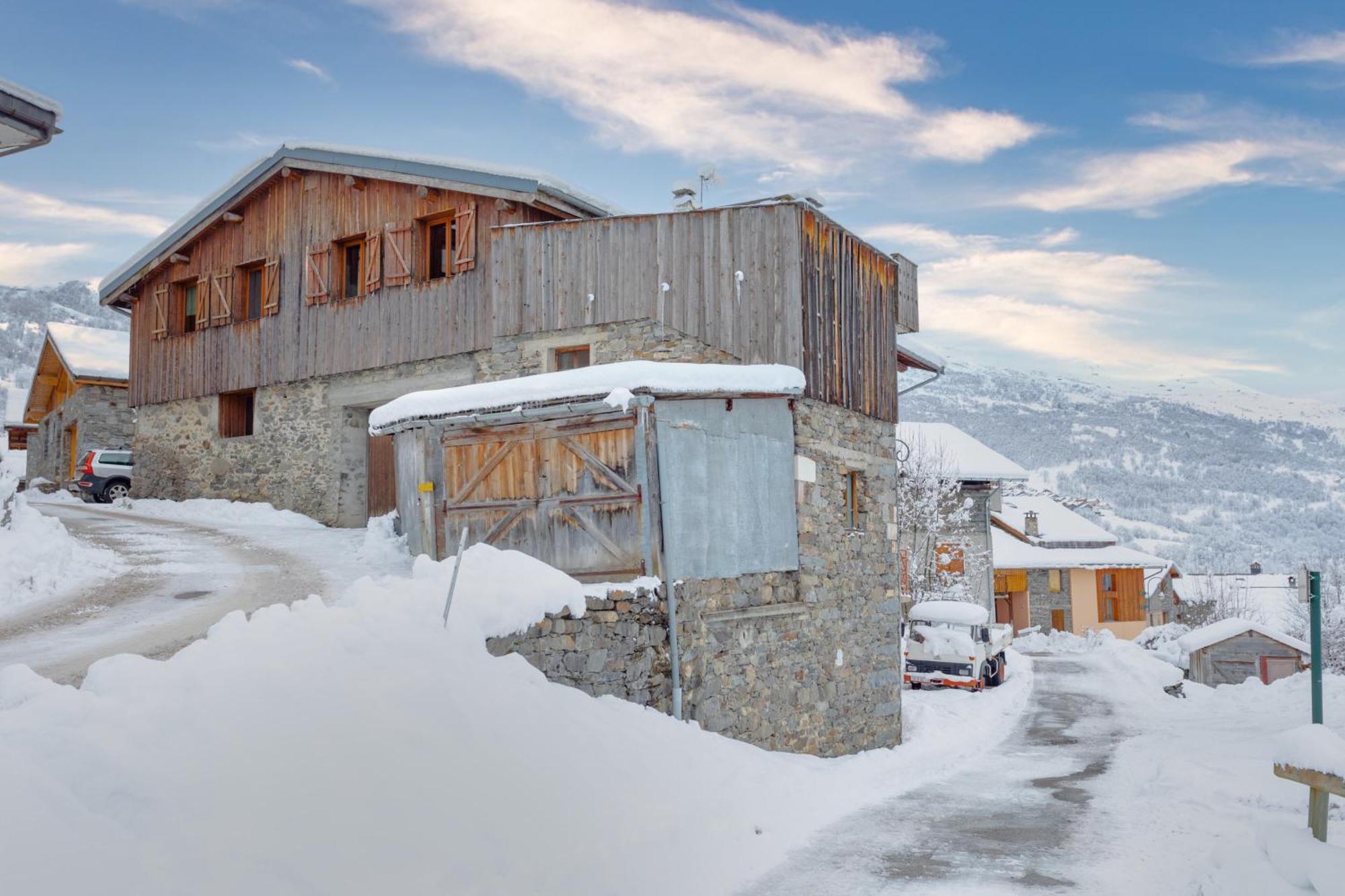 Le Petit Paradis, Chalet Au Coeur Des 3 Vallees Saint-Marcel  外观 照片